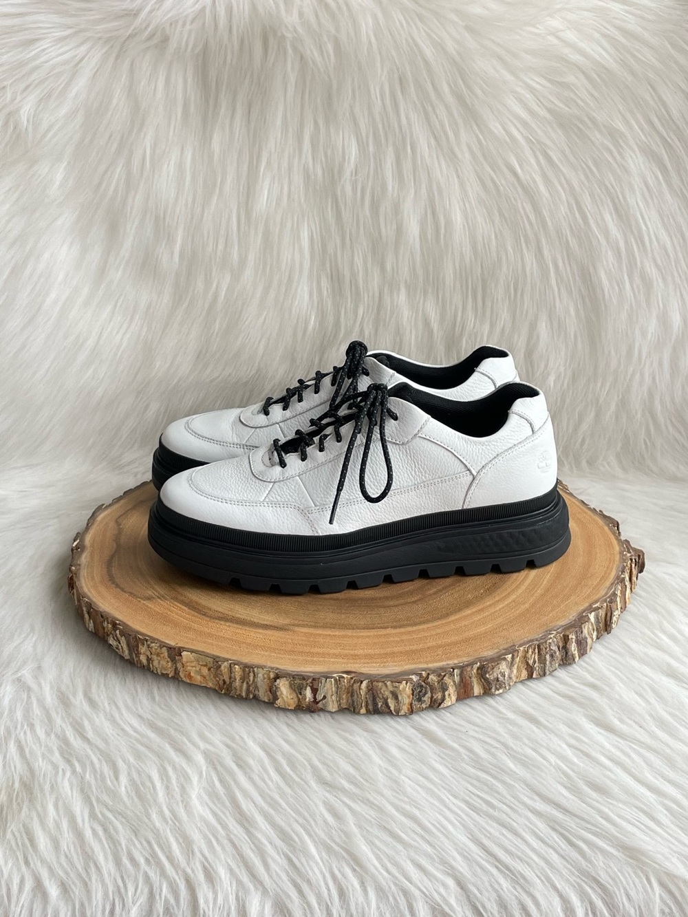 LIKE NEW Timberland Ray City leather Oxford sneakers - Picture 7 of 16